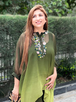 Load image into Gallery viewer, Bold Elegance: Georgette Ombre Co-ord Set with Handcrafted Details