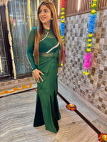 Load image into Gallery viewer, Radiating Charm in Bottle Green