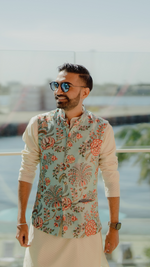 Load image into Gallery viewer, "Chanderi Opulence: The Tanu Khera Designs Self Chanderi Kurta with Embossed Velvet and Detailed Hemline"