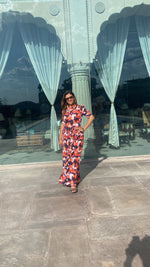 Load image into Gallery viewer, PRINTED CREPE PERFECTION: TANU KHERA'S BOX PLEATED ONE PIECE DRESS